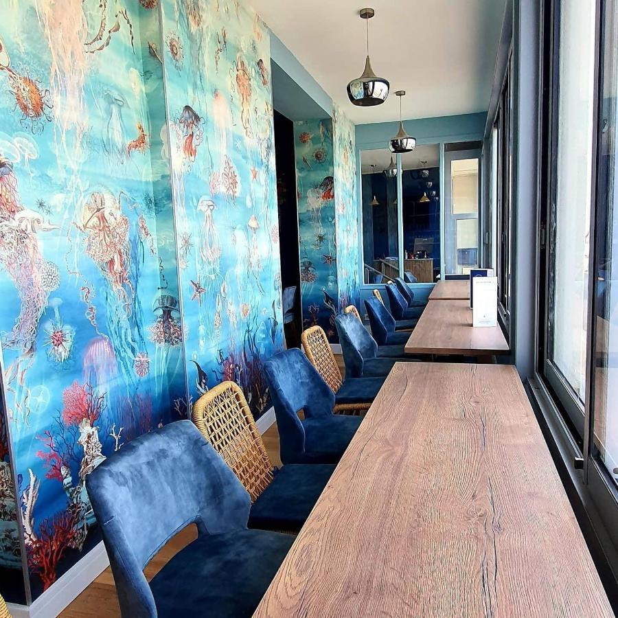 Hotel Restaurant L'Atelier Des Cousins Châtelaillon-Plage Exteriör bild