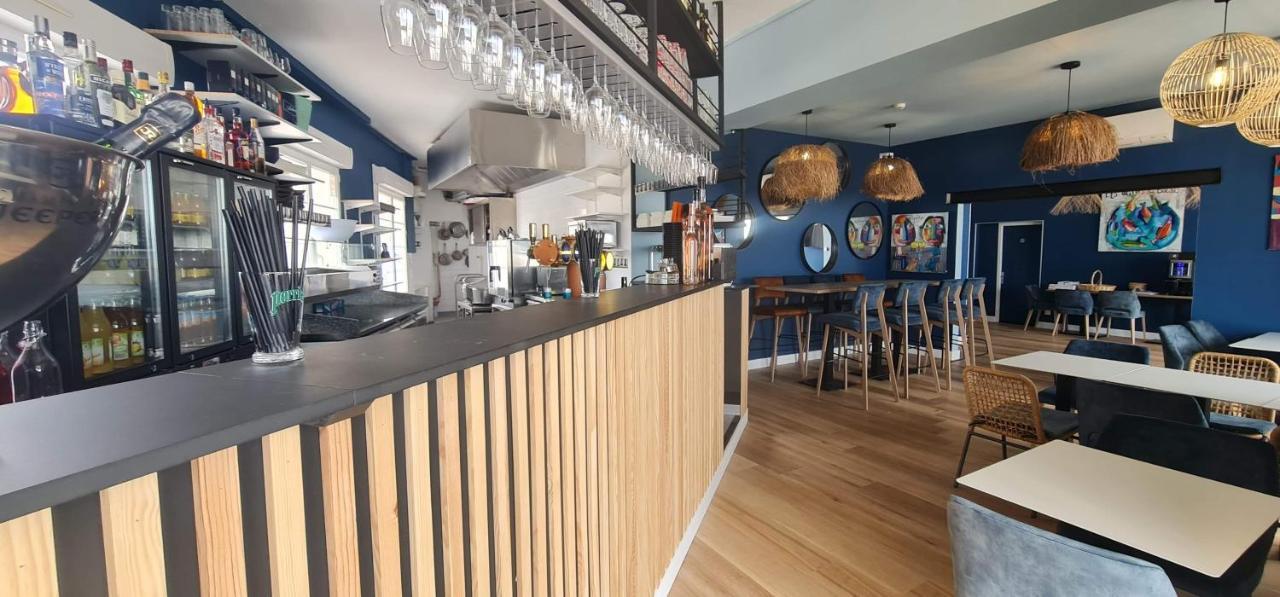 Hotel Restaurant L'Atelier Des Cousins Châtelaillon-Plage Exteriör bild