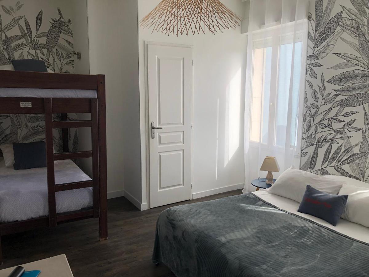Hotel Restaurant L'Atelier Des Cousins Châtelaillon-Plage Exteriör bild